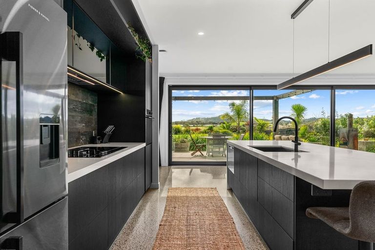 Photo of property in 136 Karanui Road, Te Kamo, Kamo, 0185