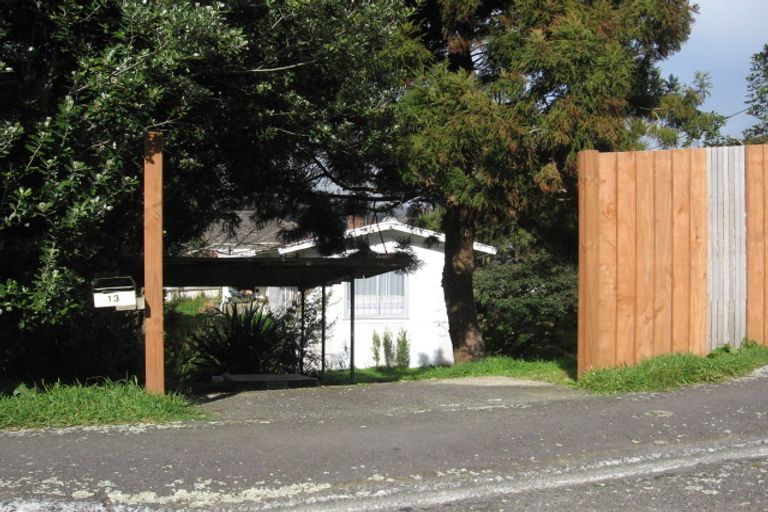 Photo of property in 13 Thurleigh Grove, Karori, Wellington, 6012