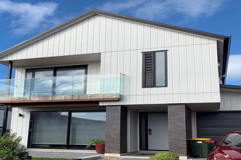 Photo of property in 9 Kearns Drive, Hobsonville, Auckland, 0616