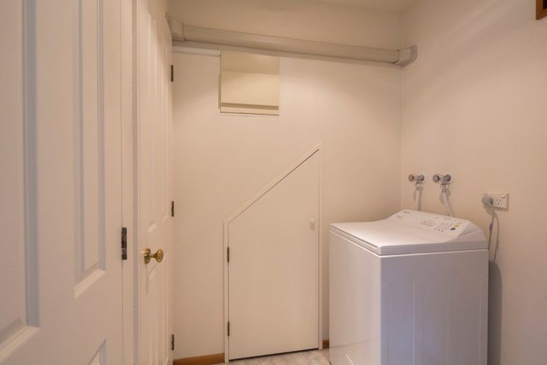 Photo of property in Marina Village, 10/10 Marina Drive, Frankton, Queenstown, 9300