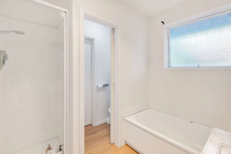 Photo of property in 1/185 Queenspark Drive, Parklands, Christchurch, 8083