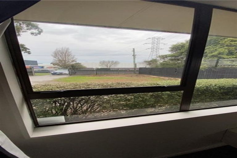 Photo of property in 78 Shands Road, Hornby South, Christchurch, 8042