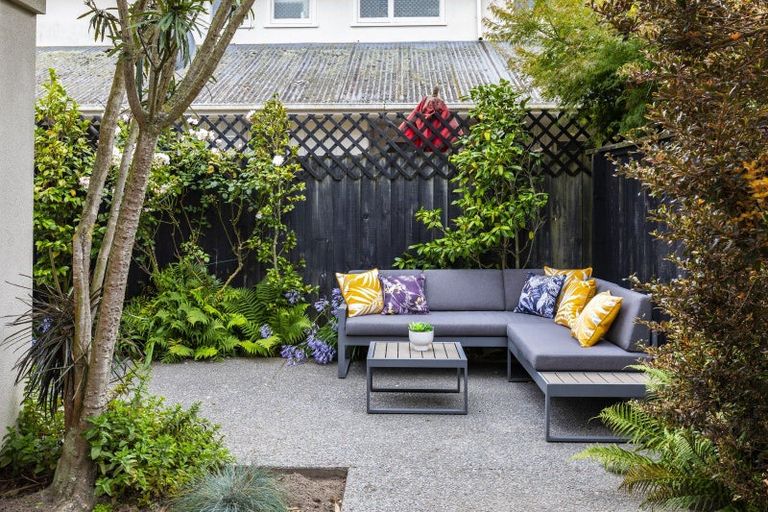 Photo of property in 4/6 Kauri Street, Riccarton, Christchurch, 8041