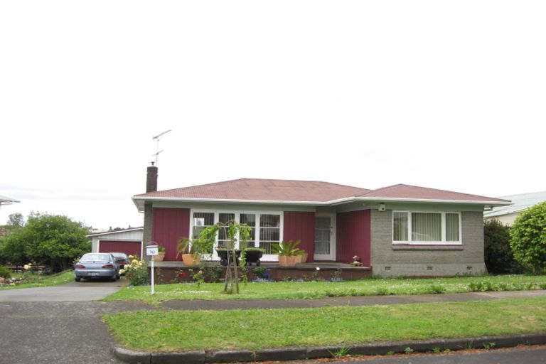 Photo of property in 10 Hooper Avenue, Pukekohe, 2120