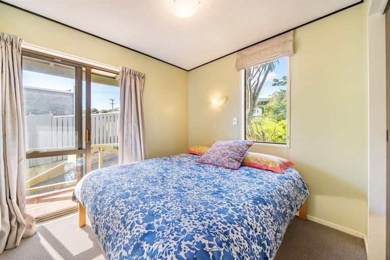 Photo of property in 9 Thornley Street, Titahi Bay, Porirua, 5022