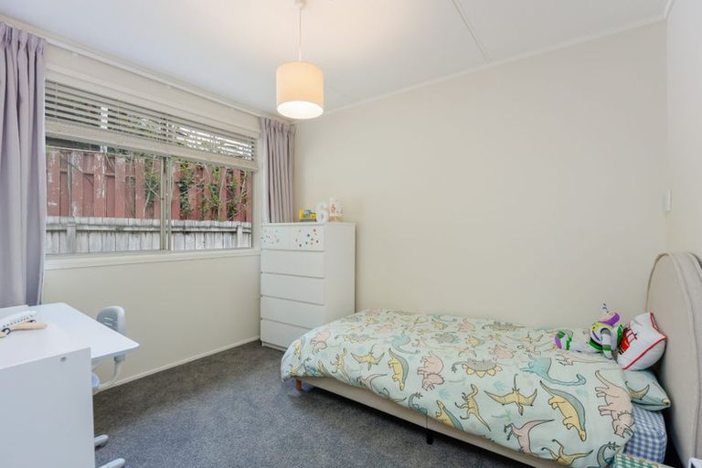 Photo of property in 1/120 Verran Road, Birkdale, Auckland, 0626