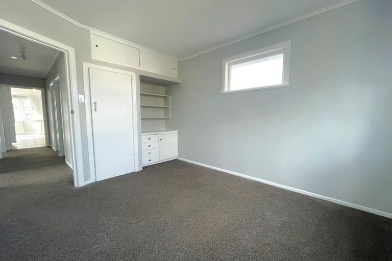 Photo of property in 12 Jenkins Place, Manurewa East, Auckland, 2102