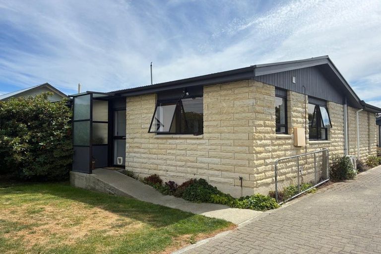 Photo of property in 13 Ortive Street, Cromwell, 9310