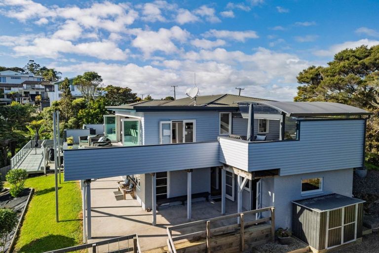 Photo of property in 2 Binnie Street, Paihia, 0200