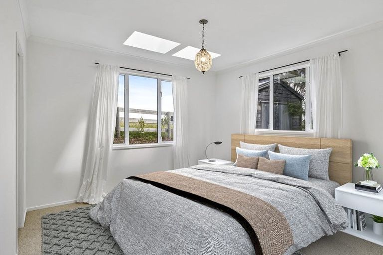 Photo of property in 8 Daphne Place, Mangawhai, 0505