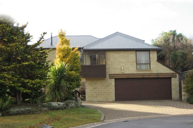 Photo of property in 8 Clematis Court, Wanaka, 9305
