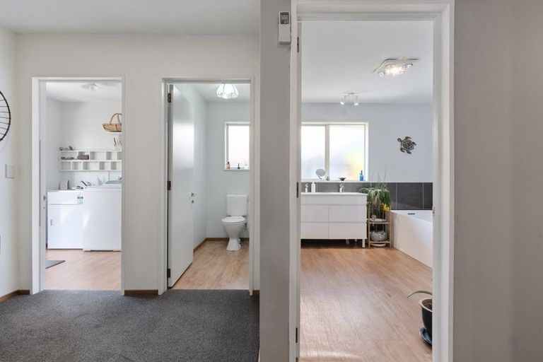 Photo of property in 15 Van Dieman Close, Templeton, Christchurch, 8042