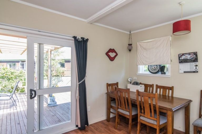 Photo of property in 34 Linwood Drive, Paraparaumu, 5032