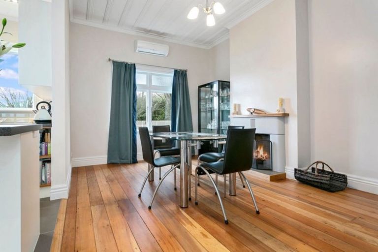 Photo of property in 86 Princes Street, Cambridge, 3434