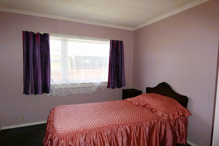 Photo of property in 47 Domett Street, Westport, 7825