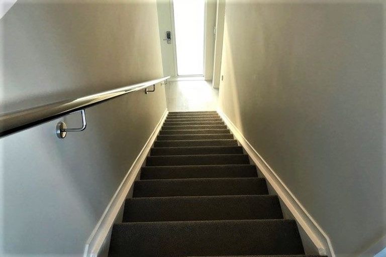 Photo of property in 39 Lockheed Street, Hobsonville, Auckland, 0618