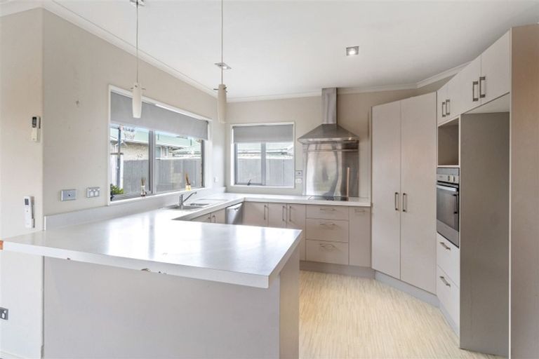 Photo of property in 71 Moore Street, Rolleston, 7614