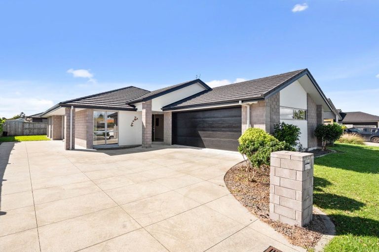 Photo of property in 3 Cheyne Road, Pyes Pa, Tauranga, 3112