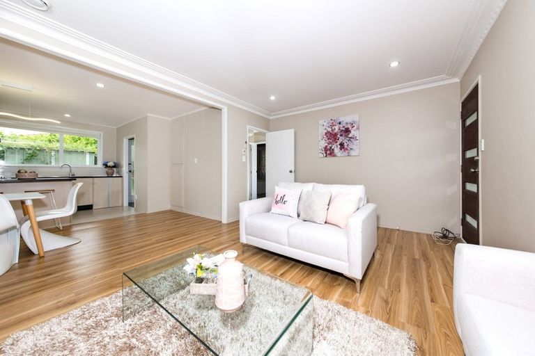 Photo of property in 1/1 Pine Street, New Lynn, Auckland, 0600