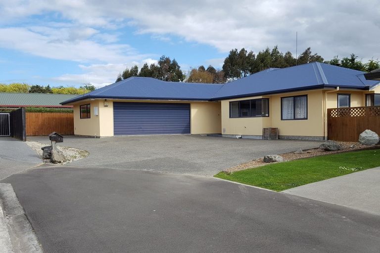 Photo of property in 27 Parnell Heights Drive, Kelvin Grove, Palmerston North, 4414
