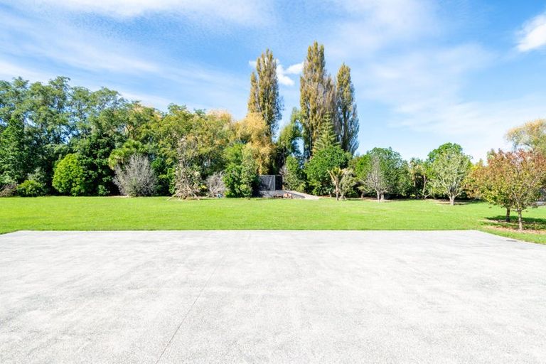 Photo of property in 32 Royd Road West, Makauri, Gisborne, 4071