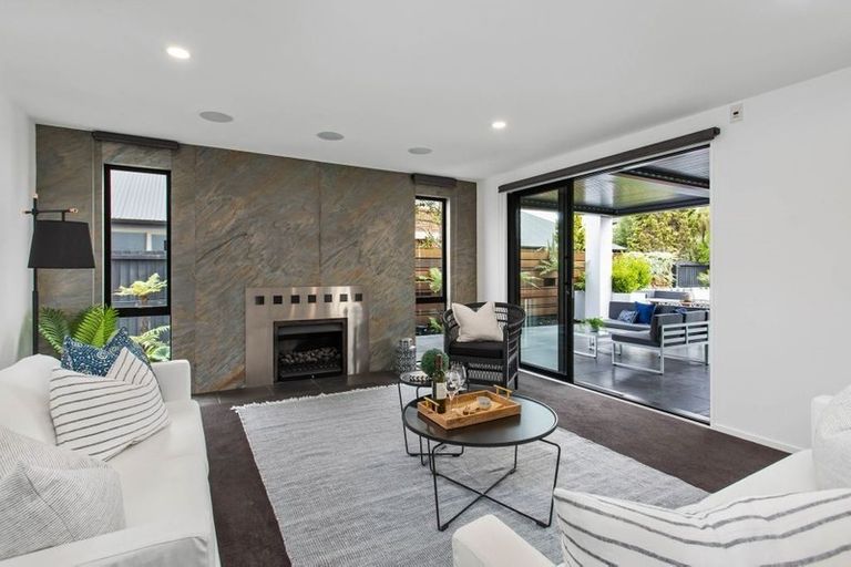 Photo of property in 15 Jane Deans Close, Riccarton, Christchurch, 8011