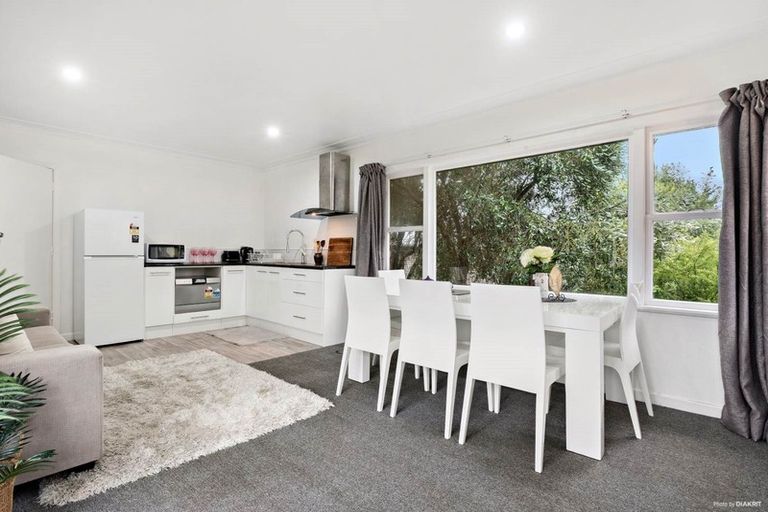 Photo of property in 8a/1 Bracken Avenue, Takapuna, Auckland, 0622