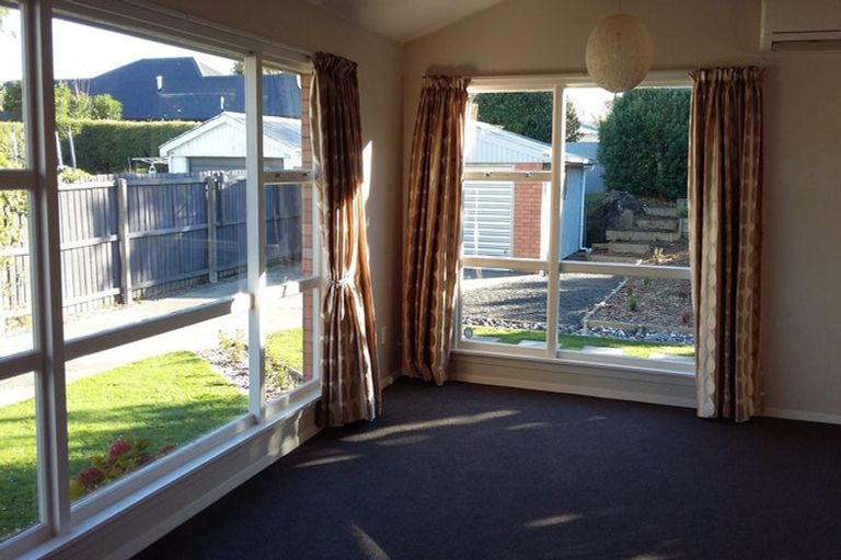 Photo of property in 14 Hurunui Street, Cracroft, Christchurch, 8025