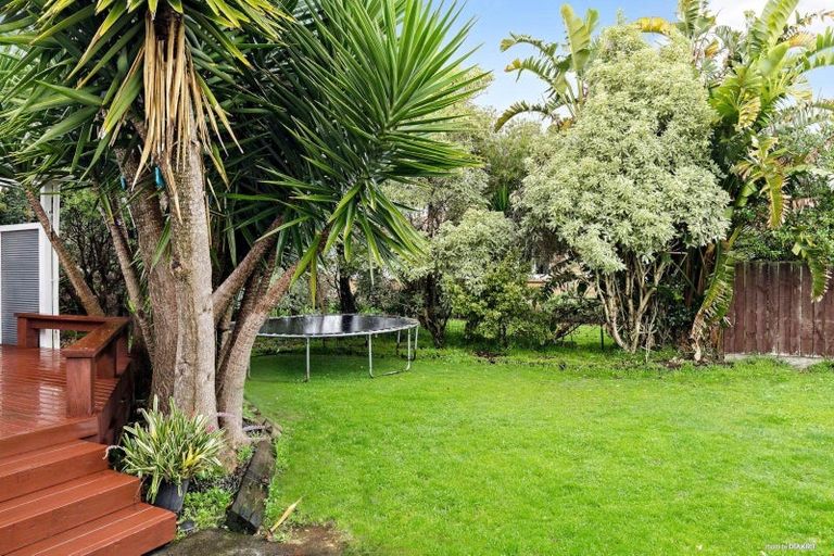 Photo of property in 4 Mountbatten Place, Papakura, 2110