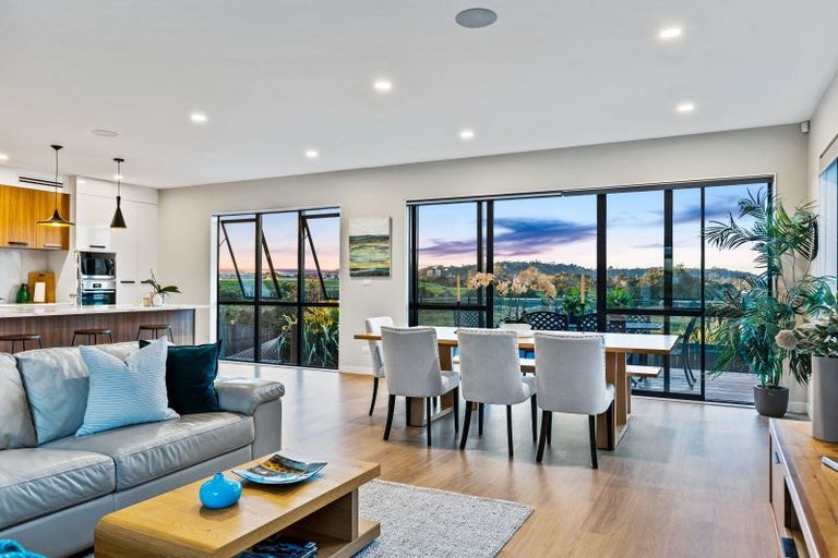 Photo of property in 28 Tai Crescent, Hobsonville, Auckland, 0616