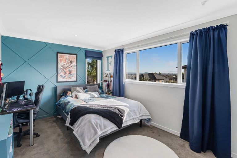 Photo of property in 8 Verley Rise, East Tamaki Heights, Auckland, 2016