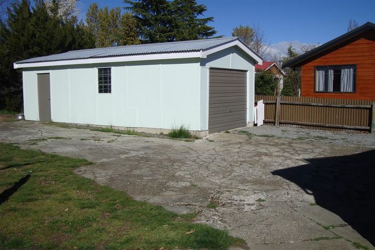 Photo of property in 10 Simons Street, Twizel, 7901