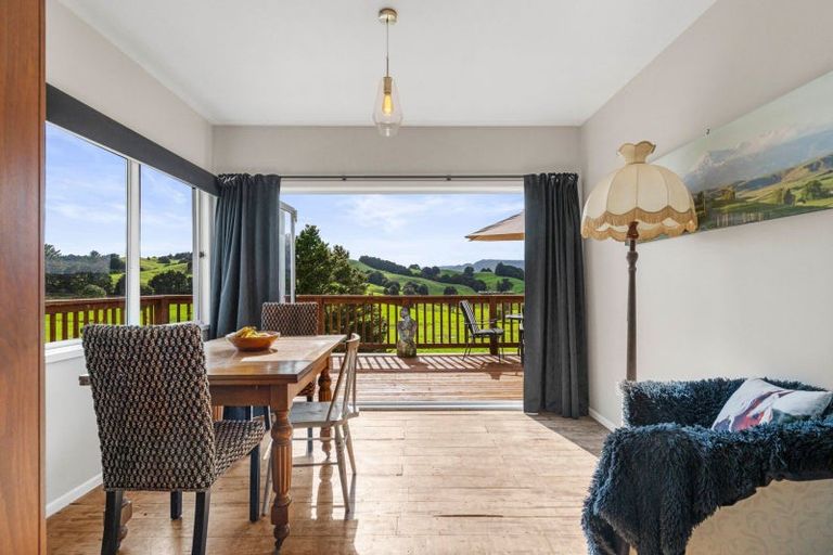 Photo of property in 25 Mapuna Road, Tangiteroria, 0381