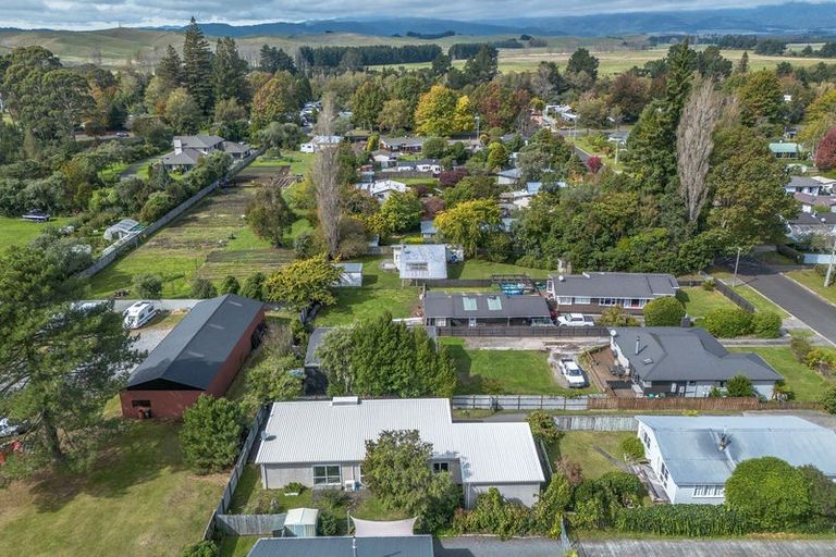 Photo of property in 24 Tongariro Road, Turangi, 3334
