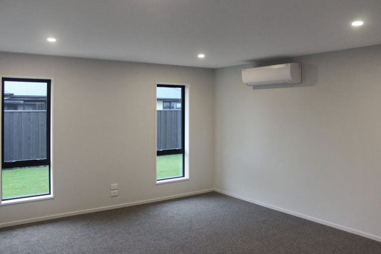 Photo of property in 100 Lady Isaac Drive, Rolleston, 7615