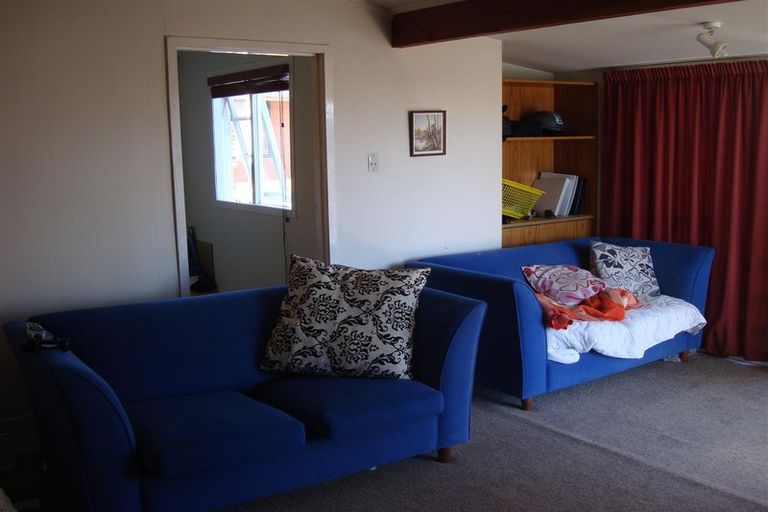 Photo of property in 10 Simons Street, Twizel, 7901