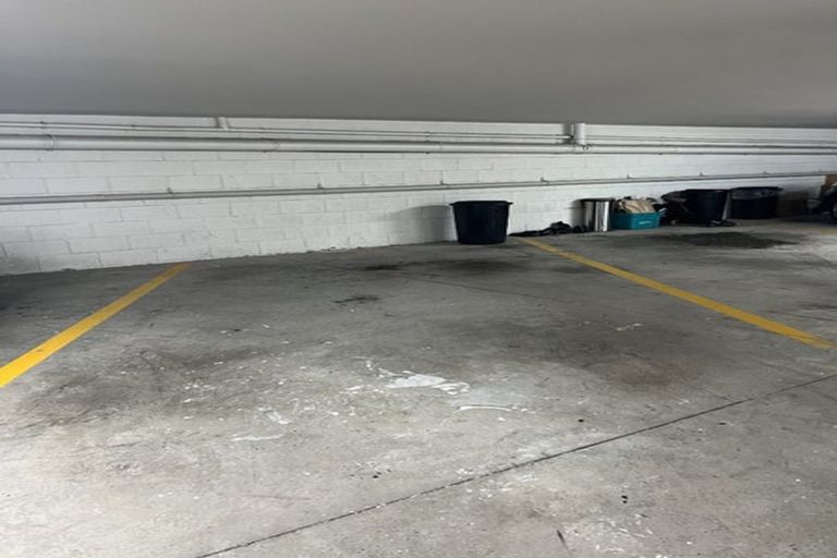 Photo of property in Grosvenor Cl, 20/6u Brown Street, Mount Cook, Wellington, 6021