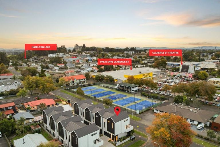 Photo of property in 1/2 Manning Street, Hamilton Central, Hamilton, 3204