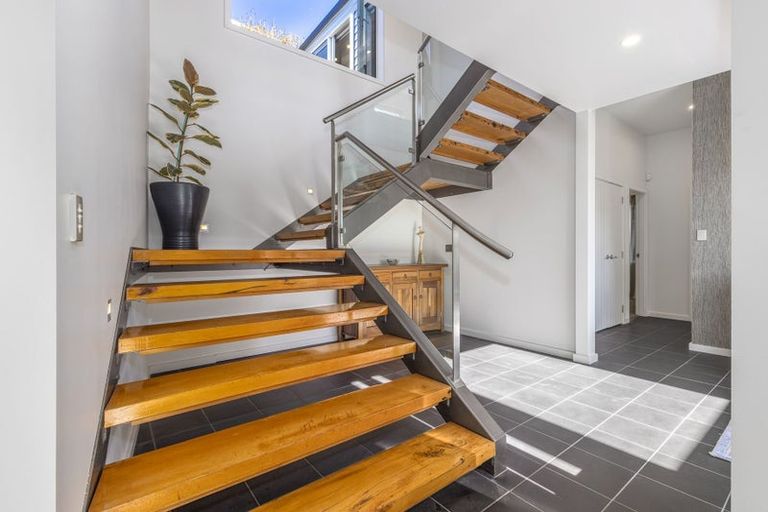 Photo of property in 13 Karekare Road, Raumati South, Paraparaumu, 5032