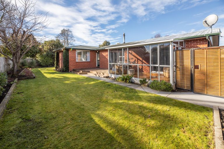 Photo of property in 30 Orrick Crescent, Avondale, Christchurch, 8061