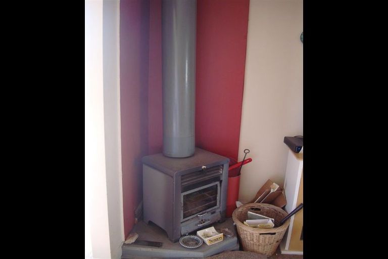 Photo of property in 10 Simons Street, Twizel, 7901