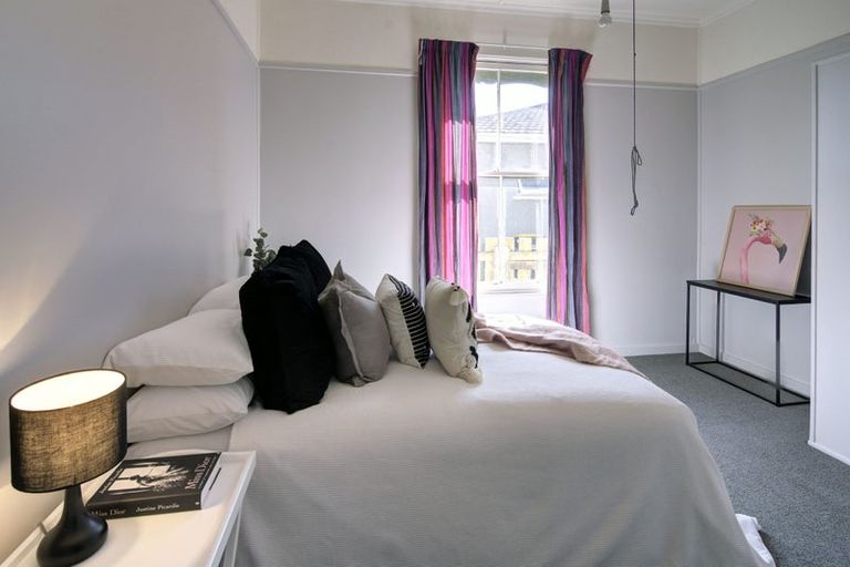 Photo of property in 72 Lincoln Road, Masterton, 5810