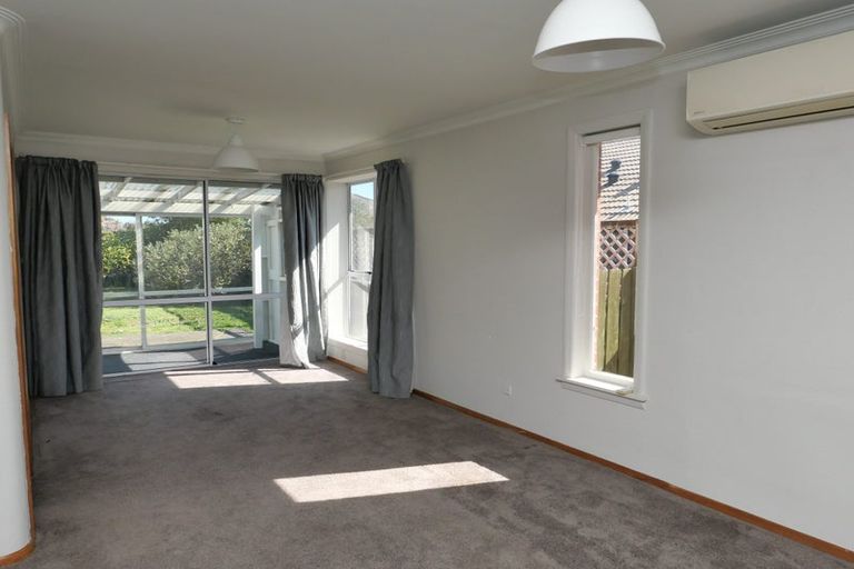 Photo of property in 20 Ngapotiki Street, Paraparaumu Beach, Paraparaumu, 5032