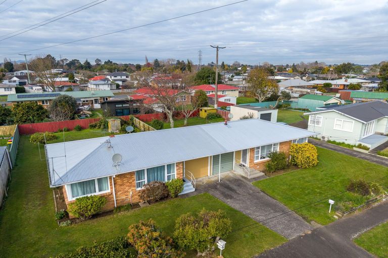 Photo of property in 36 Sheridan Street, Silverdale, Hamilton, 3216