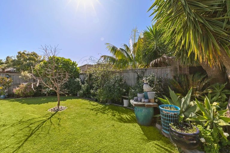 Photo of property in 24 Kupe Drive, Whitianga, 3510