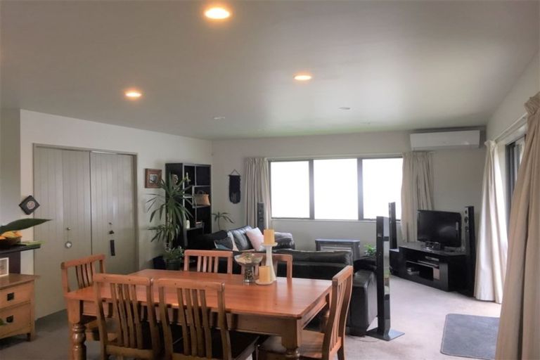 Photo of property in 45b Waverton Terrace, Churton Park, Wellington, 6037