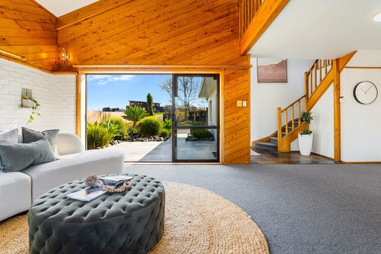 Photo of property in 22 Weza Lane, Kumeu, 0810