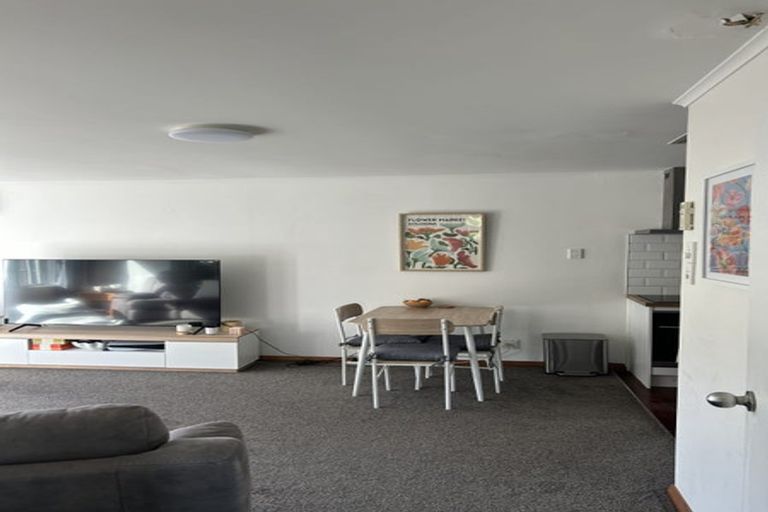 Photo of property in 14 Trelissick Crescent, Ngaio, Wellington, 6035