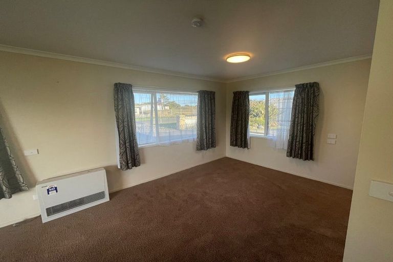 Photo of property in 70 Miro Street, Inglewood, 4330