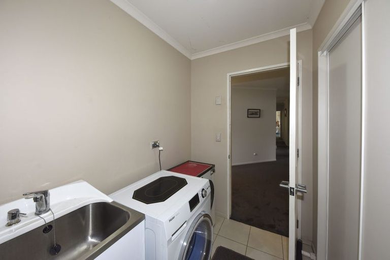 Photo of property in 23 Sycamore Close, Rangiora, 7400